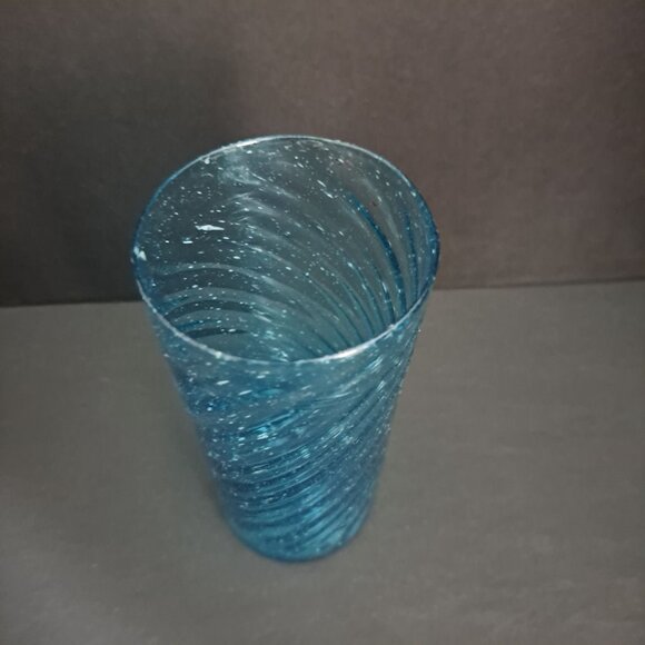 SOLD Hand Blown Blue Bubble Glass Tumbler 5 5/8" Swirl Optic Drinkware Art Glass - Picture 2 of 7